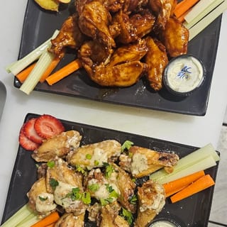12 Wings