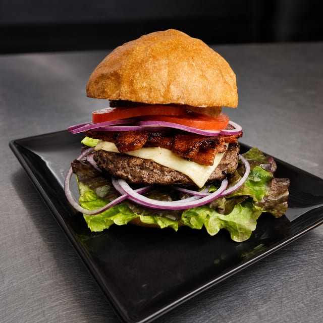 Bacon Cheeseburger.